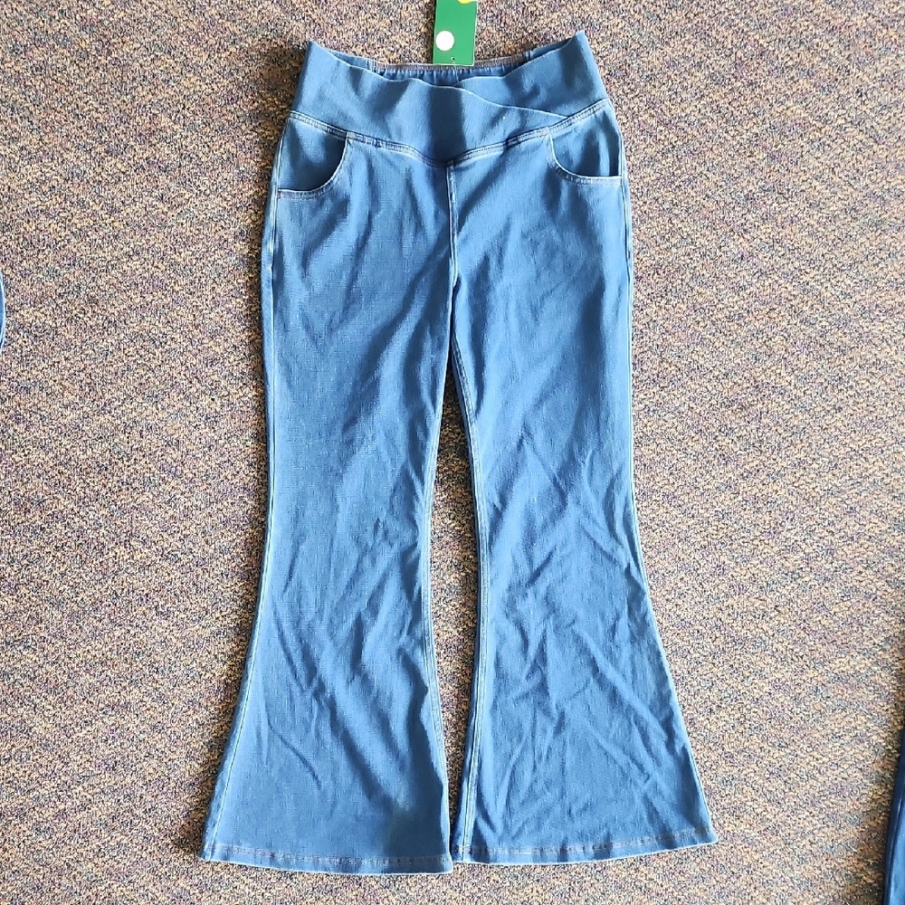 Halara Flex Crossover Jeans